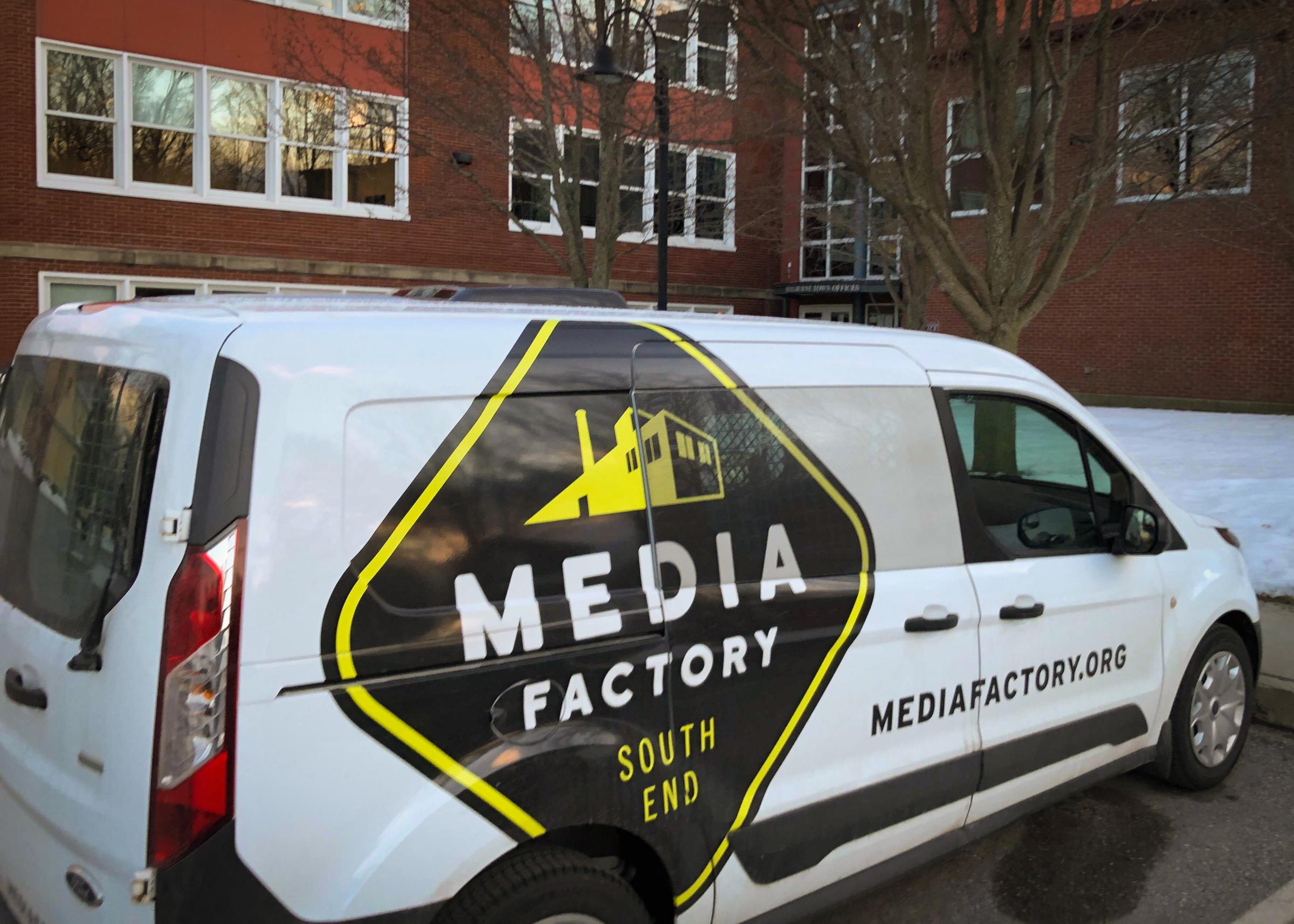 Media Factory van
